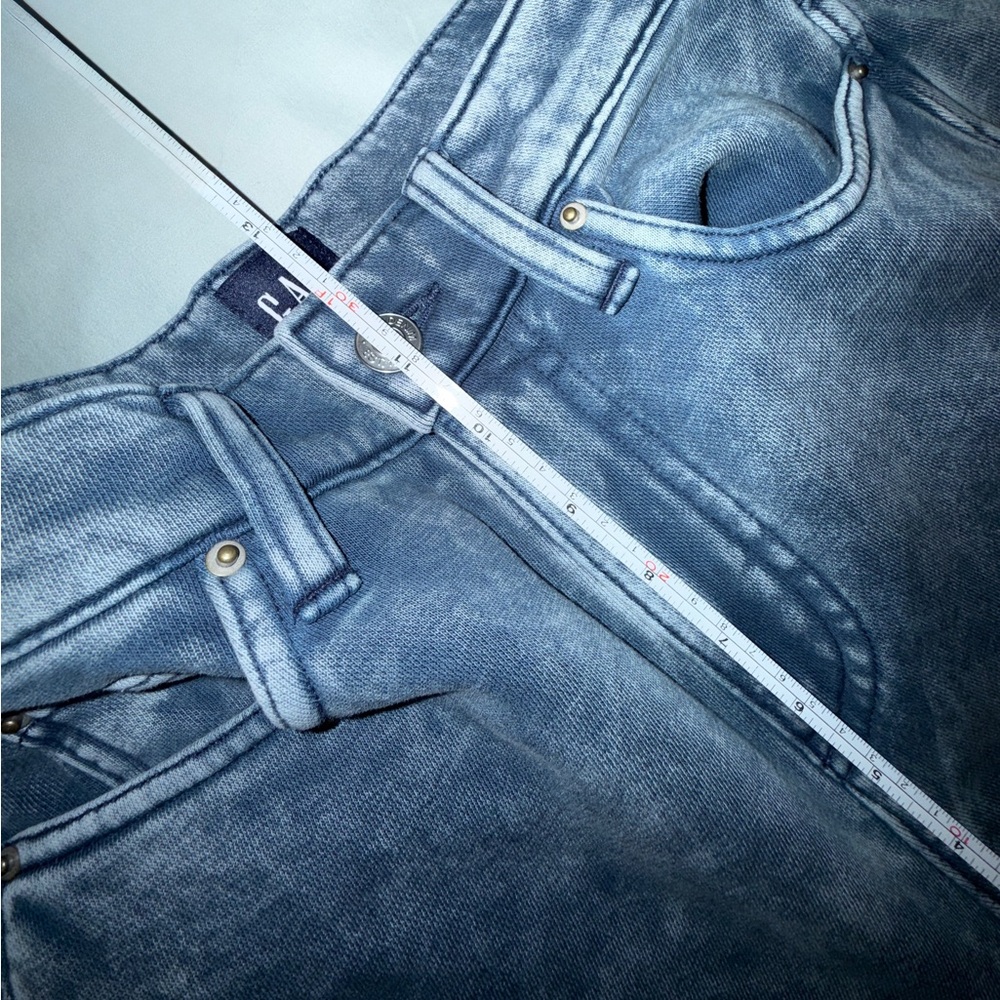 NWT GAP Sold out online Viral Barrel Sweatpant Jeans. Size SMALL PETITE. - Picture 9 of 13